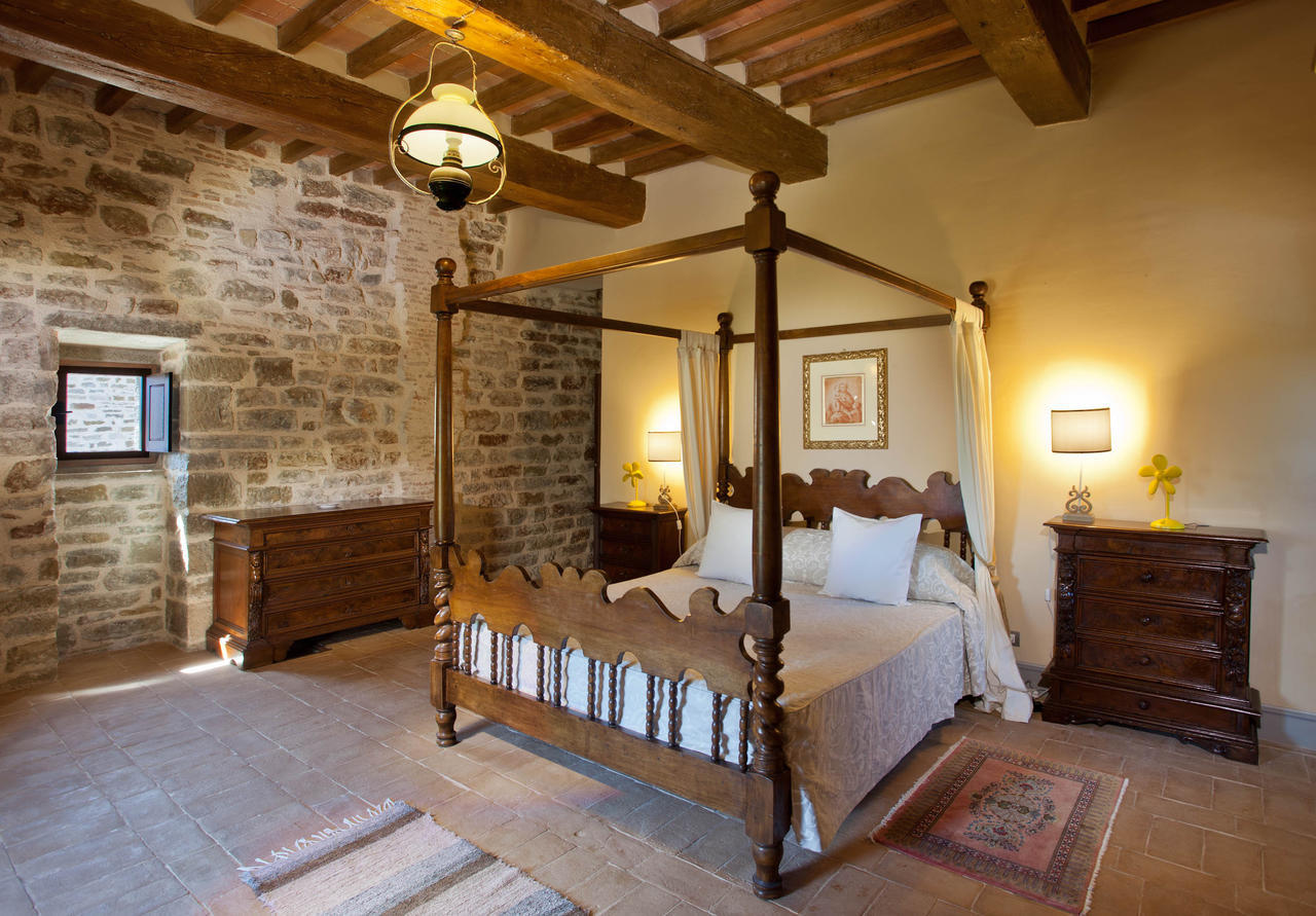 Carbonesca Castello Di Magrano 게스트하우스 객실 사진